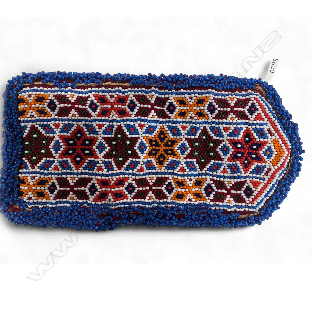 Bag - polyester,- glass beads - metallic ribbon - India. 26 x 13cm Image 1++